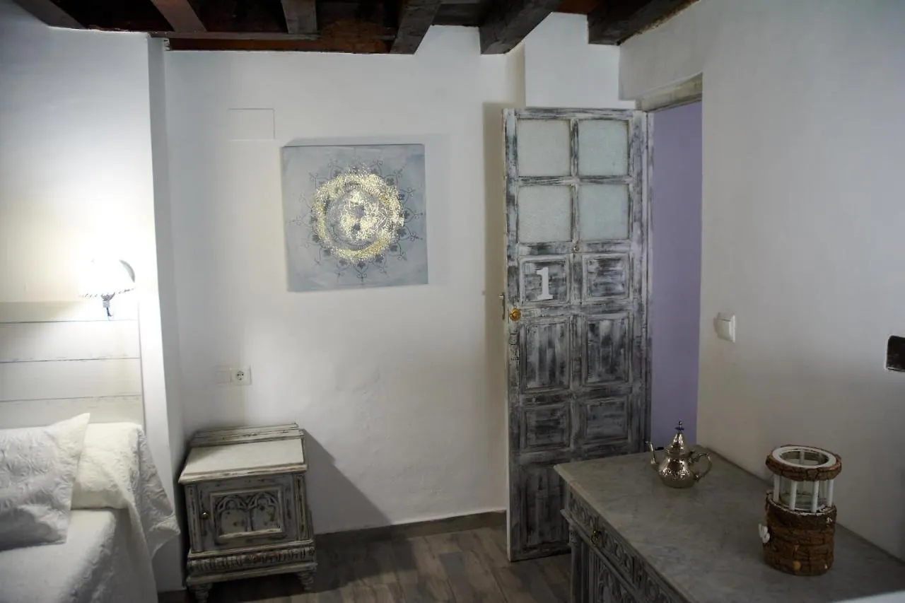 Zahira Suites III Granada Apartment